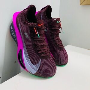 Nike Air Zoom Alphafly Next% 3 road racing shoe